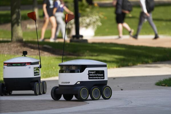 Kiwibot urban delivery robot